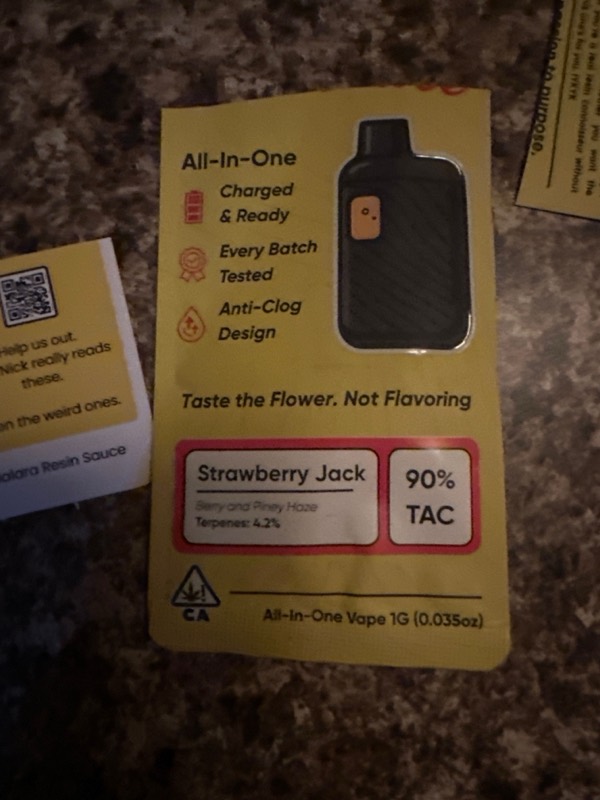 Halára customer photo — sativa strawberry jack
